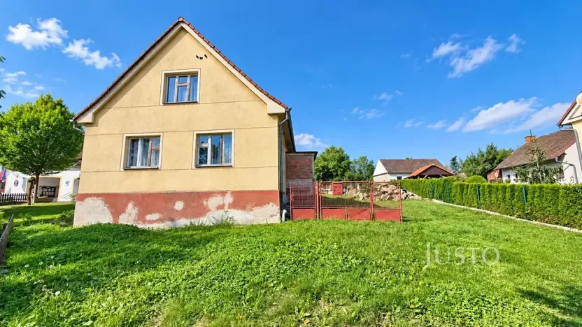 Prodej rodinného domu, Olešná, 215 m2