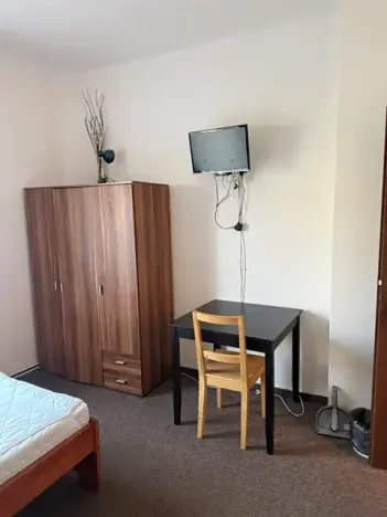Pronájem pokoje, Praha - Záběhlice, Podléšková, 20 m2
