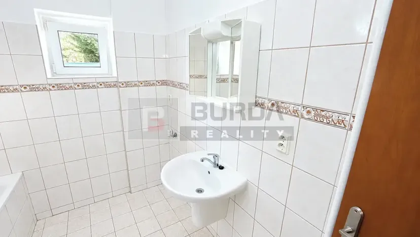 Pronájem bytu 2+kk, Kostelec nad Labem, 44 m2