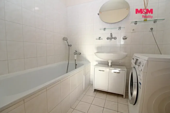 Pronájem bytu 3+1, Nový Bor - Arnultovice, Rumburských hrdinů, 79 m2