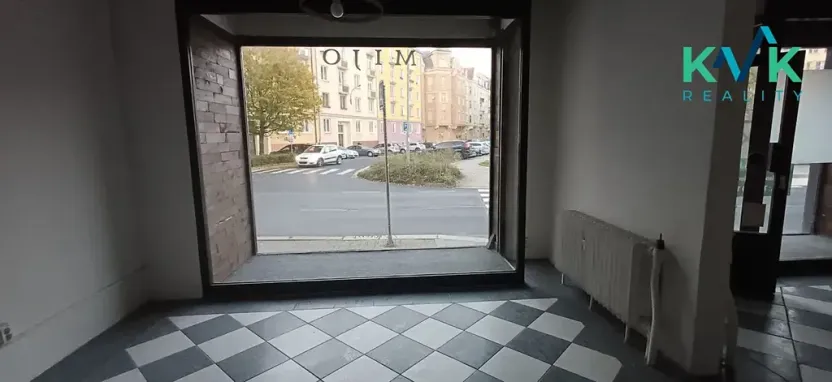 Pronájem obchodního prostoru, Karlovy Vary, Vítězná, 40 m2