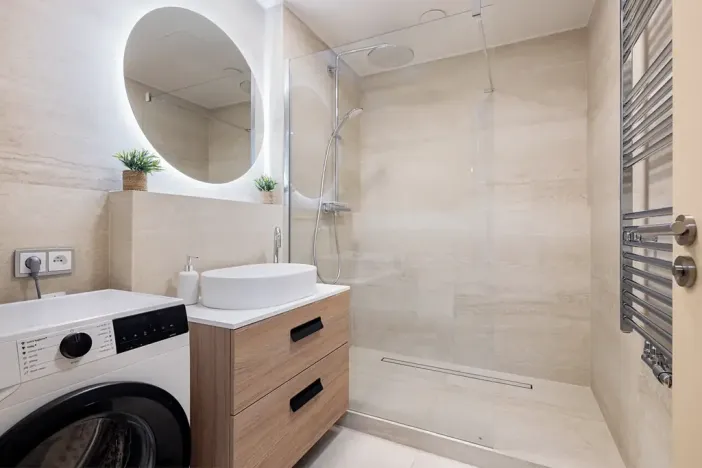 Pronájem bytu 2+kk, Praha - Karlín, Rohanské nábřeží, 60 m2