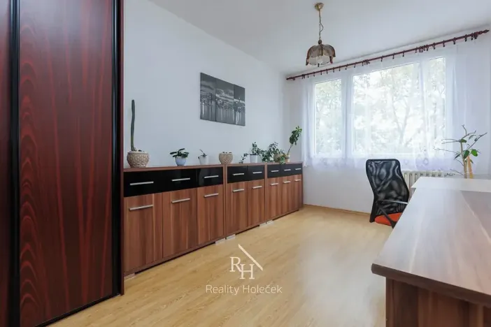 Prodej bytu 3+1, Kladno, Lacinova, 70 m2
