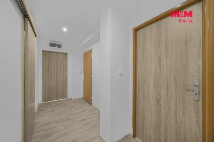 Pronájem bytu 3+kk, Hradec Králové - Slezské Předměstí, Pouchovská, 62 m2