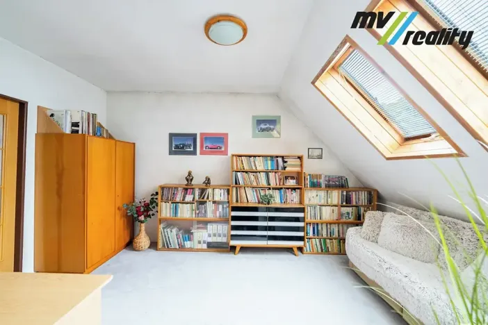 Prodej rodinného domu, Čelákovice, Na Požárech, 202 m2
