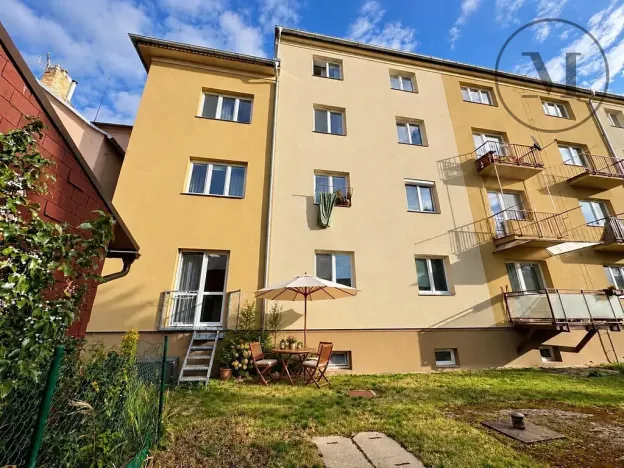 Pronájem bytu 2+1, České Budějovice, Heydukova, 67 m2