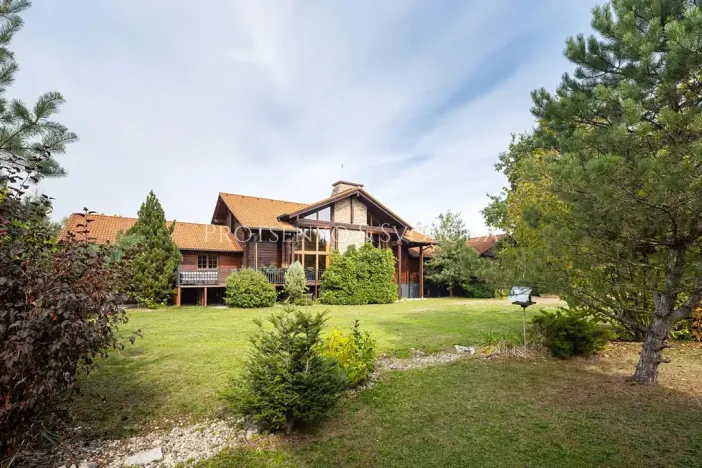 Prodej ubytování, Trhové Sviny, Rejta, 800 m2
