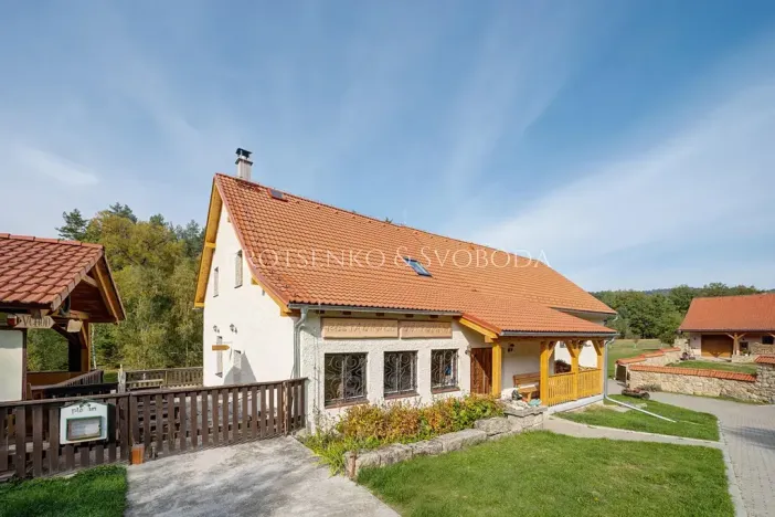 Prodej ubytování, Benešov nad Černou, 217 m2