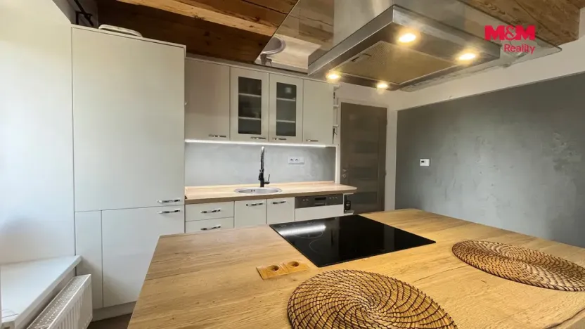 Pronájem bytu 2+kk, Řevničov, Husova, 46 m2