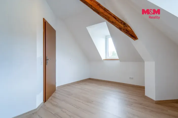 Pronájem bytu 3+kk, Bor, Školní, 55 m2