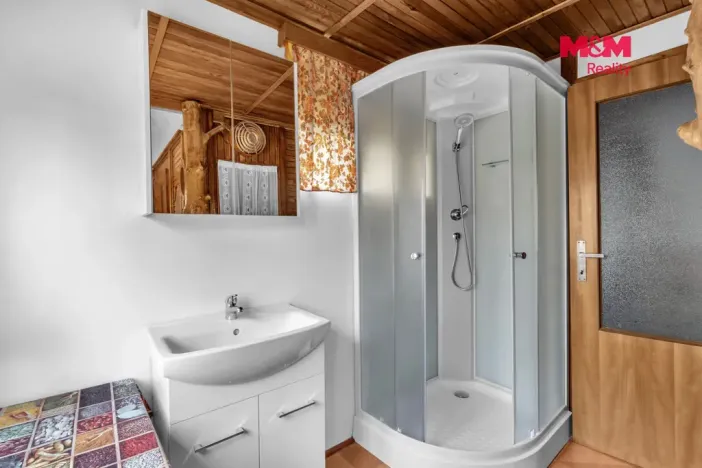 Prodej chaty, Stará Paka, 40 m2