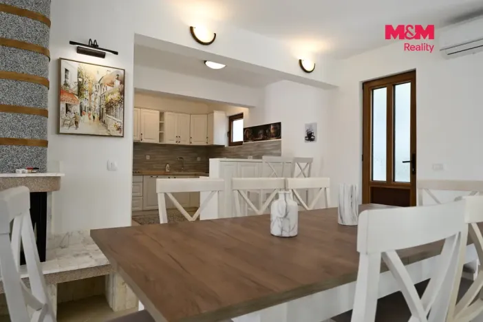 Prodej rodinného domu, Přelouč, B. Němcové, 350 m2