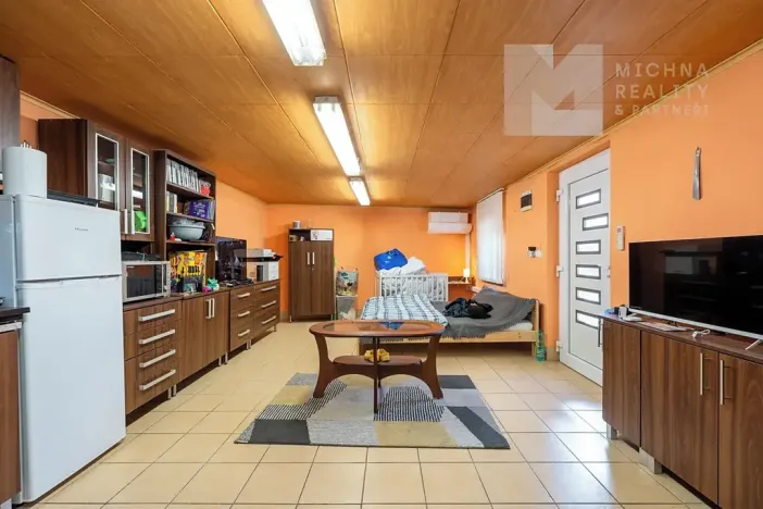 Prodej ubytování, Koryčany, 296 m2