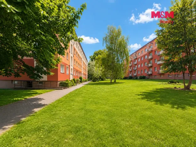 Prodej bytu 2+1, Ústí nad Labem - Bukov, Dukelských hrdinů, 52 m2