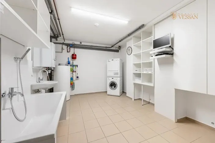 Prodej vily, Praha - Břevnov, Zeyerova alej, 473 m2