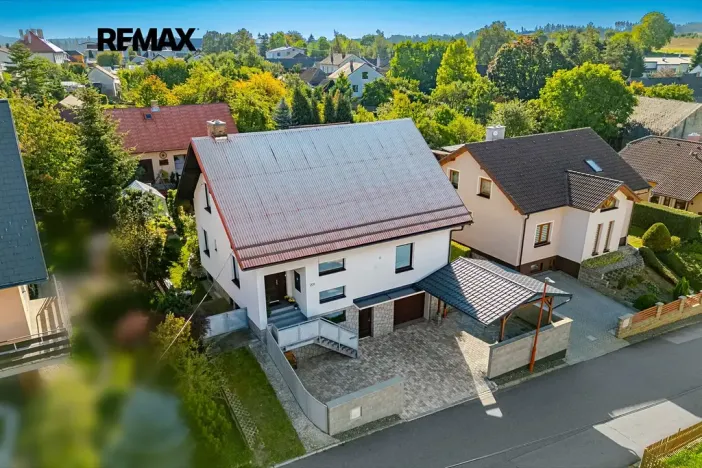 Prodej rodinného domu, Puklice, 200 m2