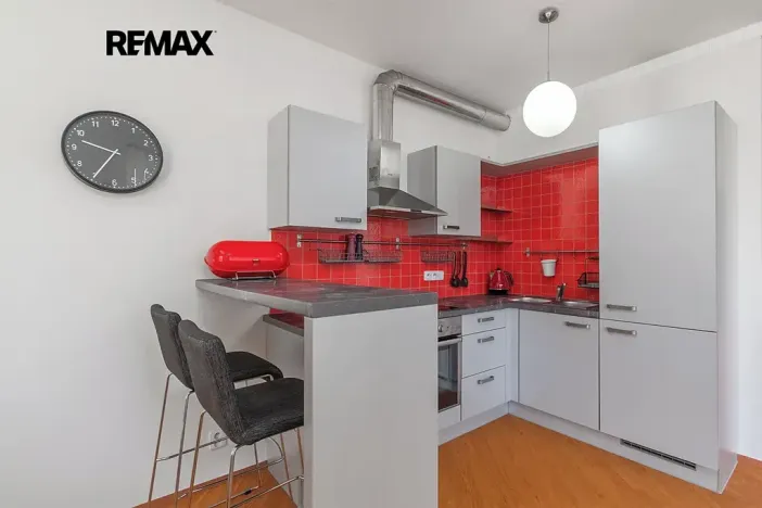 Pronájem bytu 2+kk, Praha - Zličín, Sazovická, 48 m2
