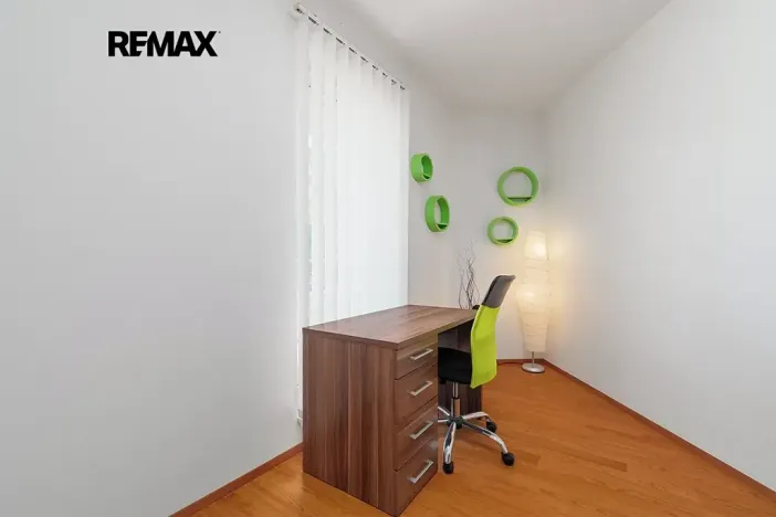 Pronájem bytu 2+kk, Praha - Zličín, Sazovická, 48 m2