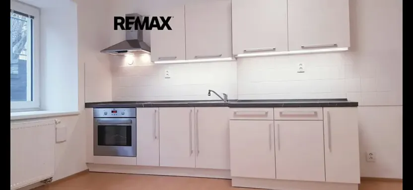 Pronájem bytu 2+kk, Praha - Břevnov, 40 m2