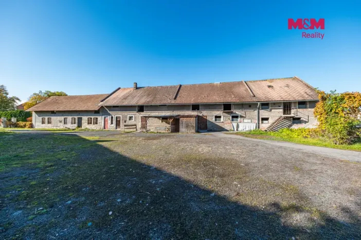 Prodej zemědělské usedlosti, Dobrovice - Libichov, 300 m2
