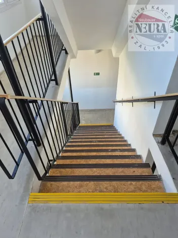 Prodej bytu 2+kk, Praha - Kamýk, Pavlíkova, 47 m2