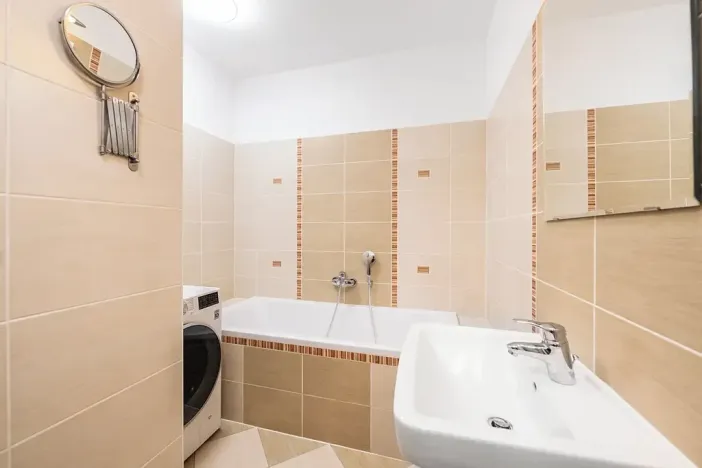 Pronájem bytu 2+kk, Brno, Slatinská, 83 m2