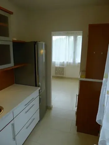 Pronájem bytu 2+1, Praha - Kobylisy, Šimůnkova, 49 m2