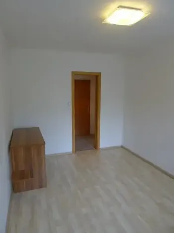 Pronájem bytu 2+1, Praha - Kobylisy, Šimůnkova, 49 m2