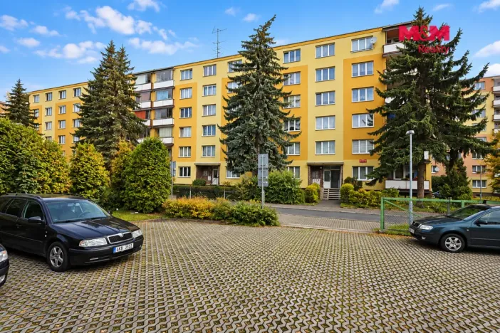 Prodej bytu 3+1, Chodov, náměstí 9. května, 65 m2