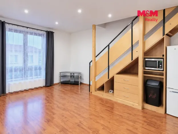 Pronájem bytu 2+kk, Beroun - Beroun-Město, Palouček, 55 m2