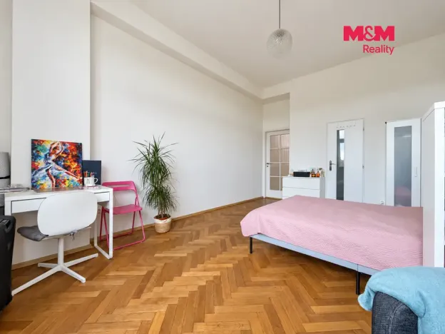 Pronájem bytu 1+kk, Praha - Vinohrady, Vinohradská, 38 m2