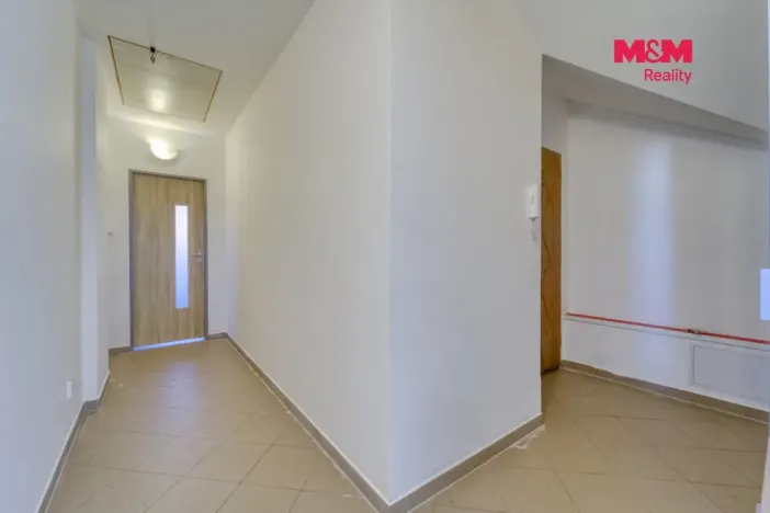 Pronájem bytu 3+kk, Chrást, tř. Čs. odboje, 72 m2