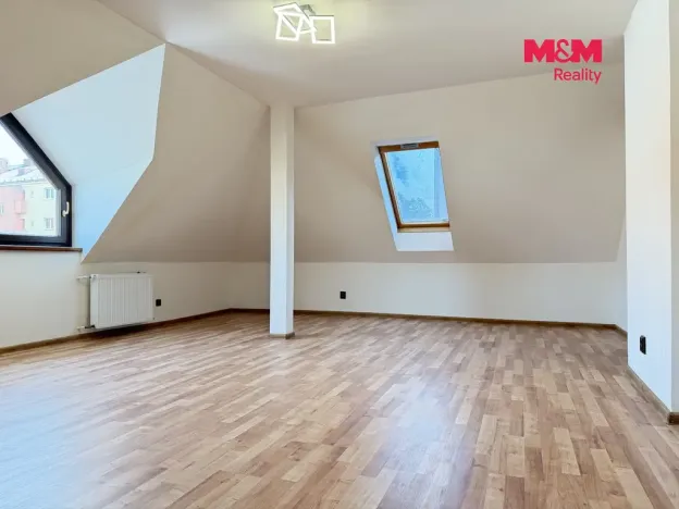 Pronájem rodinného domu, Mladá Boleslav - Mladá Boleslav III, Novákova, 120 m2