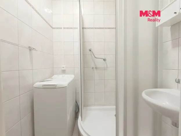 Pronájem bytu 2+1, Slaný, Plynárenská, 49 m2
