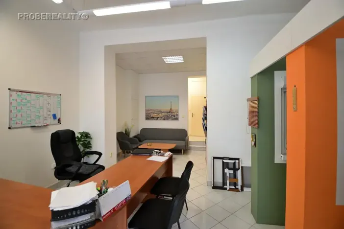 Pronájem kanceláře, Beroun, Nám. M.Poštové, 49 m2