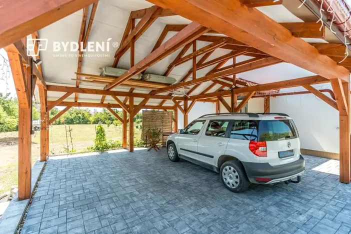Prodej rodinného domu, Píšťany, 112 m2
