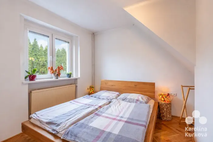 Pronájem rodinného domu, Káraný, K Přívozu, 165 m2