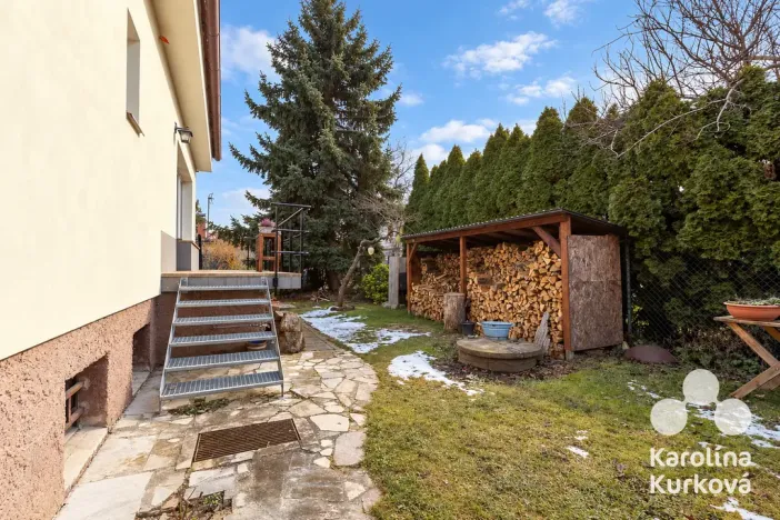 Pronájem rodinného domu, Káraný, K Přívozu, 165 m2