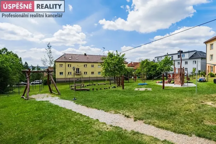 Prodej bytu 2+1, Mníšek pod Brdy, 9. května, 54 m2