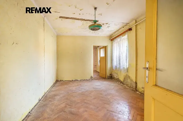 Prodej rodinného domu, Křesín, 141 m2