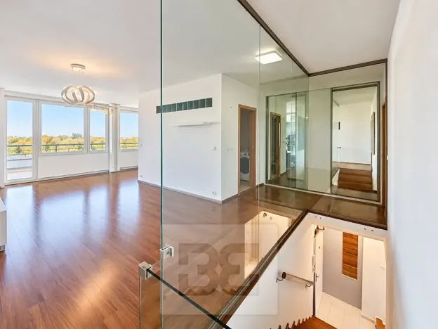 Pronájem bytu 4+kk, Praha - Krč, V Štíhlách, 88 m2