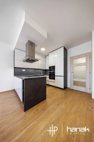 Pronájem bytu 2+kk, Olomouc, Šantova, 68 m2