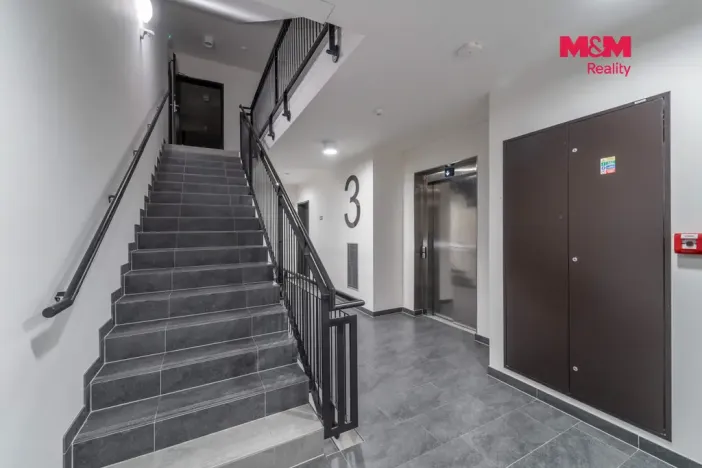 Prodej bytu 2+kk, Praha - Třebonice, 43 m2