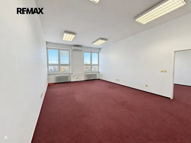Pronájem kanceláře, Brno, Řípská, 64 m2