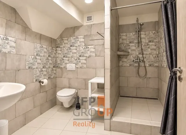 Prodej ubytování, Bavory, 289 m2