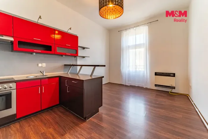 Prodej bytu 2+kk, Mariánské Lázně, Hlavní třída, 37 m2