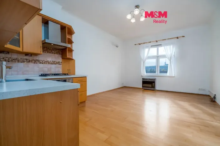 Prodej bytu 2+kk, Praha - Holešovice, Jateční, 61 m2